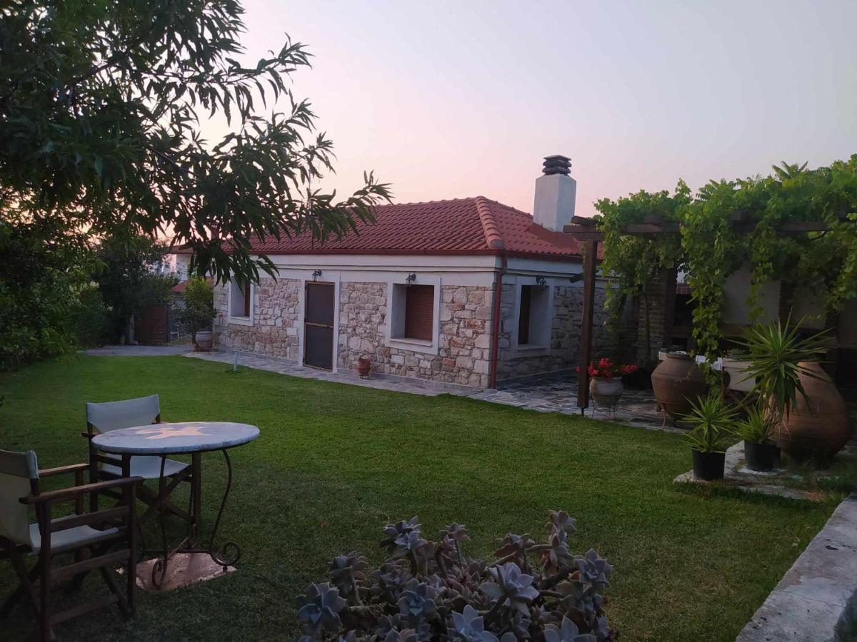 Вилла Garden House Kristi Посиди Экстерьер фото
